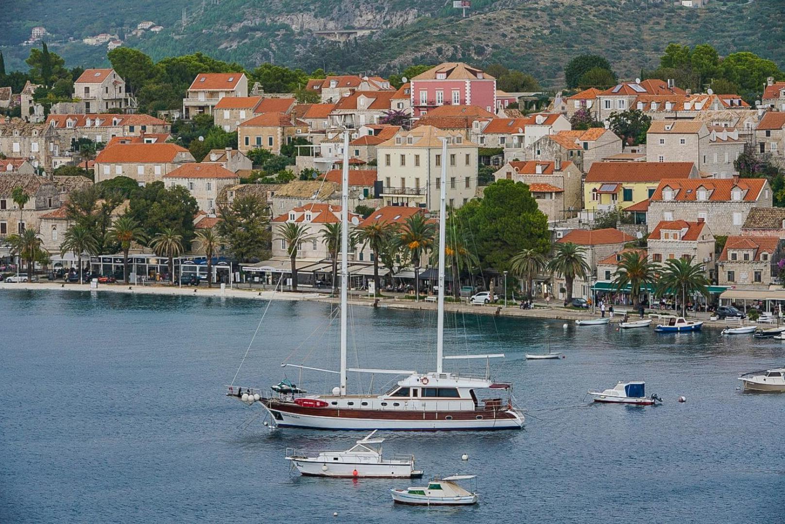 Palace Pernarius * Cavtat